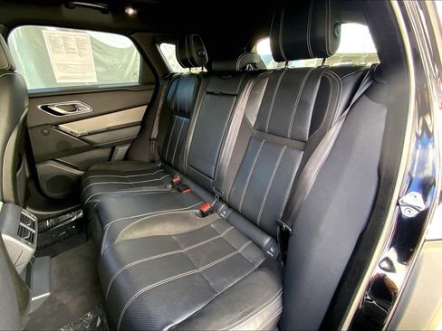 Used 2020 Land Rover Range Rover Velar S image 18