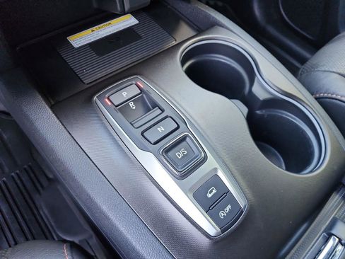 Used 2023 Honda Passport TrailSport image 15