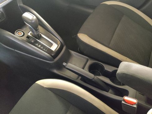 Used 2020 Nissan Versa SV image 26