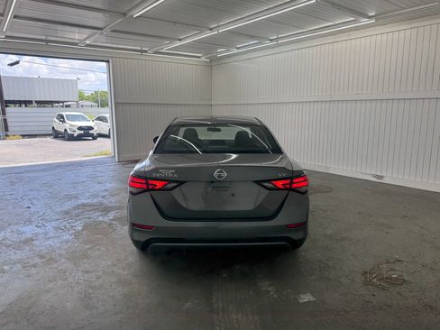 Used 2025 Nissan Sentra S FWD image 6