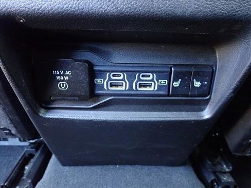 Used 2022 Jeep Grand Cherokee Limited 4xe image 10