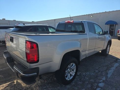 Used 2022 Chevrolet Colorado LT w/ Fleet Safety Package image 8