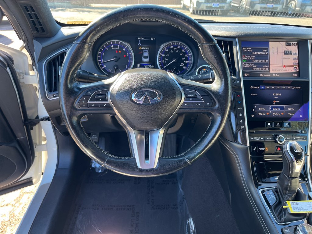 Used 2017 INFINITI Q60 3.0t w/ Premium Plus Package 3.0T RWD image 25