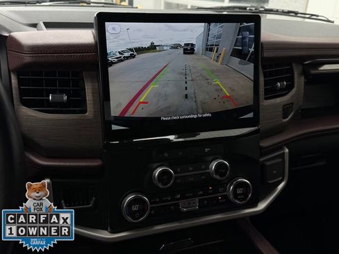 Used 2024 Ford Expedition Max Limited RWD image 7