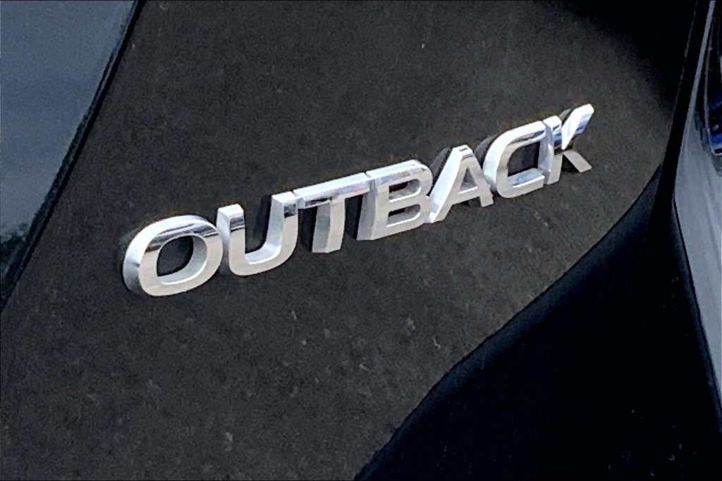 Used 2023 Subaru Outback Limited AWD/4WD image 23