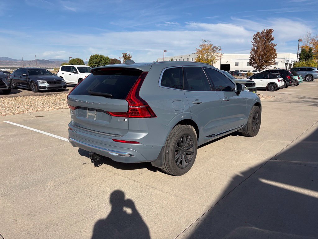 Used 2023 Volvo XC60 B5 Ultimate w/ Climate Package AWD/4WD image 5