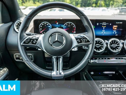 Used 2025 Mercedes-Benz GLA 250 image 27