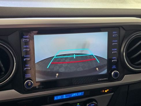 Used 2023 Toyota Tacoma SR5 w/ Technology Package image 32