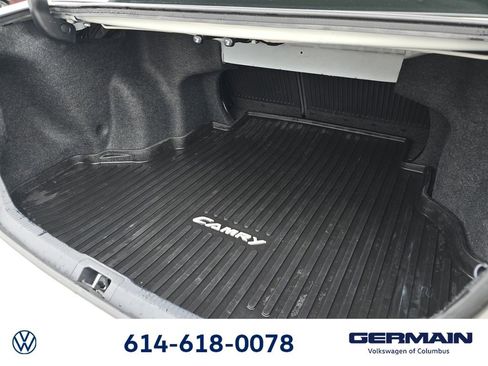 Used 2017 Toyota Camry SE image 26