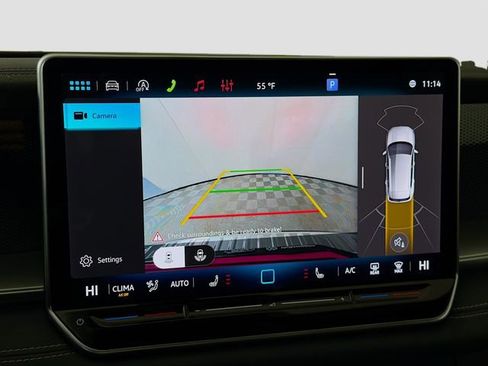 New 2026 Volkswagen Tiguan SE R-Line FWD image 16