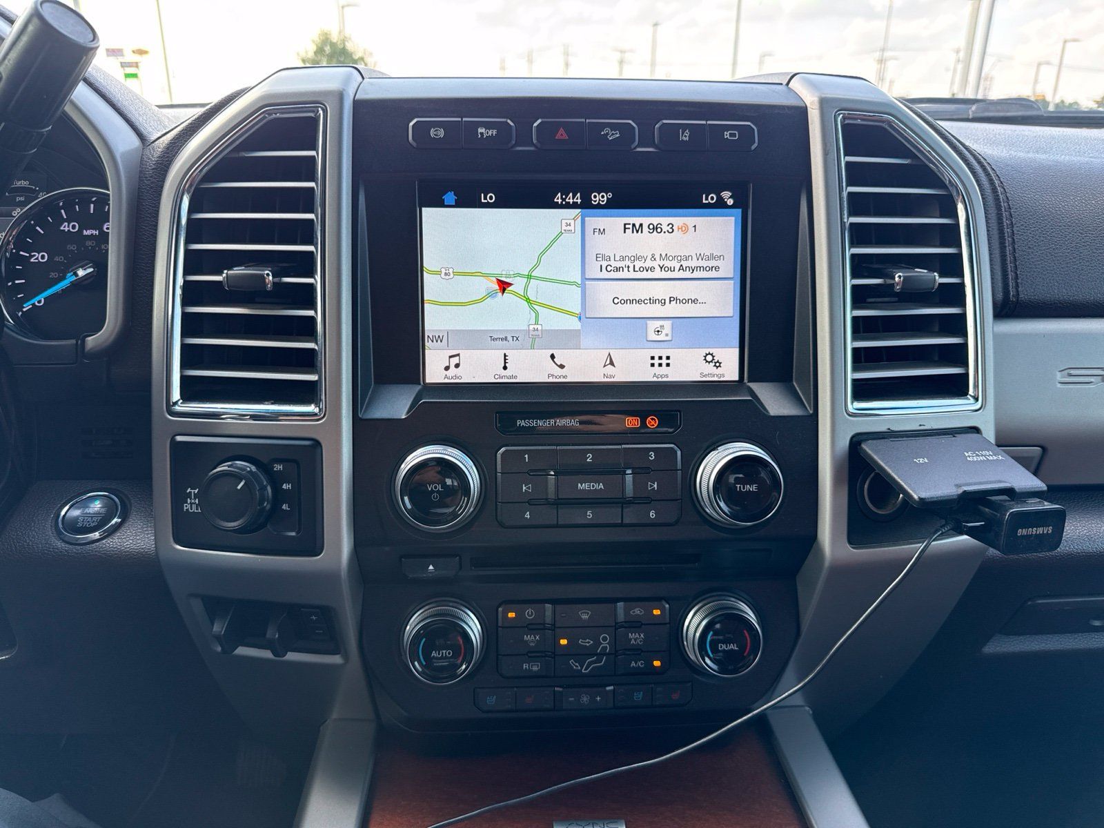 Used 2018 Ford F350 King Ranch w/ King Ranch Ultimate Package AWD/4WD image 22