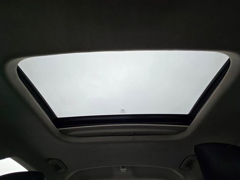 Used 2014 Ford Fusion SE image 3