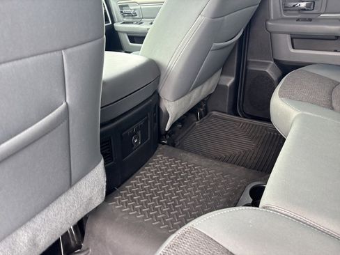 Used 2015 RAM 1500 Big Horn image 9