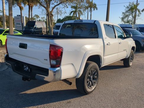 Used 2023 Toyota Tacoma SR5 image 5
