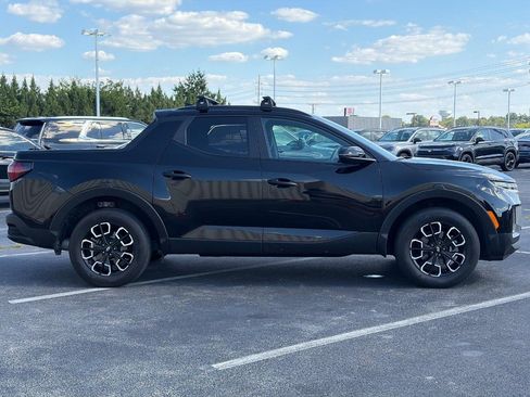 Used 2023 Hyundai Santa Cruz SEL w/ Activity Package FWD image 4