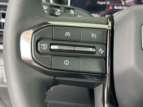 New 2026 GMC Terrain AT4 w/ Technology Package II AWD/4WD image 21