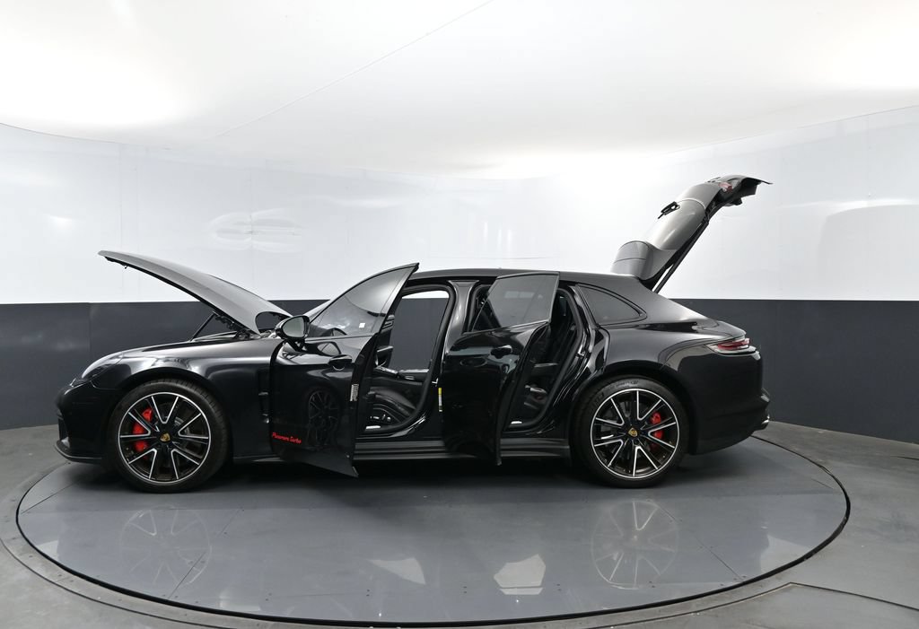 Used 2018 Porsche Panamera Turbo Sport Turismo AWD/4WD image 33