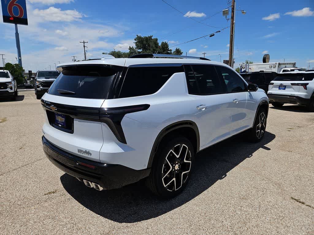 New 2026 Chevrolet Traverse High Country FWD image 8