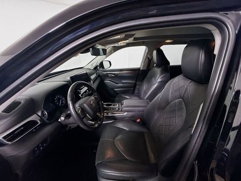 Certified 2021 Toyota Highlander Platinum image 20