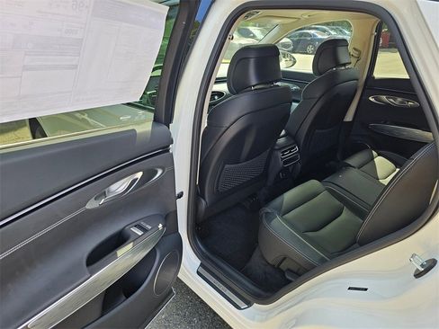 New 2026 Genesis Electrified GV70 Standard image 15