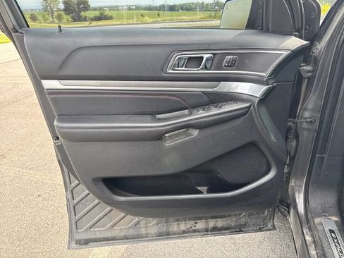 Used 2016 Ford Explorer Sport w/ Equipment Group 401A AWD/4WD image 26