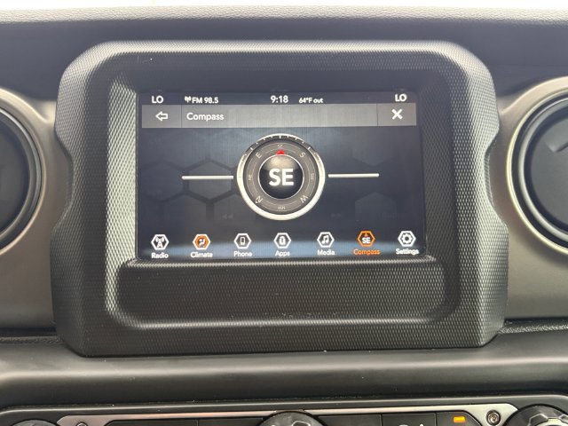 Used 2018 Jeep Wrangler Unlimited Sport S AWD/4WD image 28