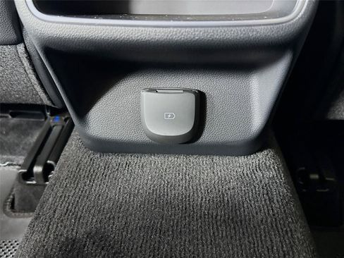New 2026 Genesis GV70 2.5T Advanced AWD/4WD image 28