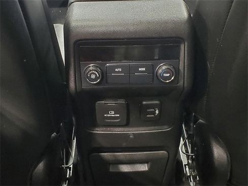 Used 2019 GMC Acadia SLT image 24