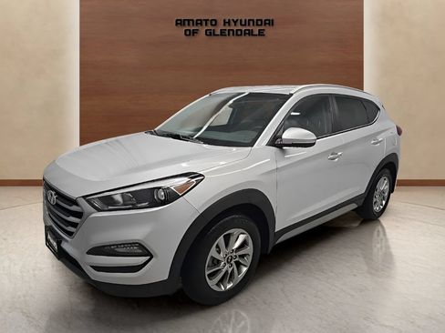 Used 2018 Hyundai Tucson SEL Plus w/ Cargo Package AWD/4WD image 2