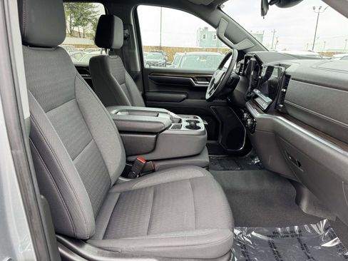 Certified 2023 Chevrolet Silverado 1500 LT AWD/4WD image 27