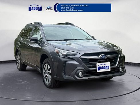 Used 2024 Subaru Outback Premium AWD/4WD image 7