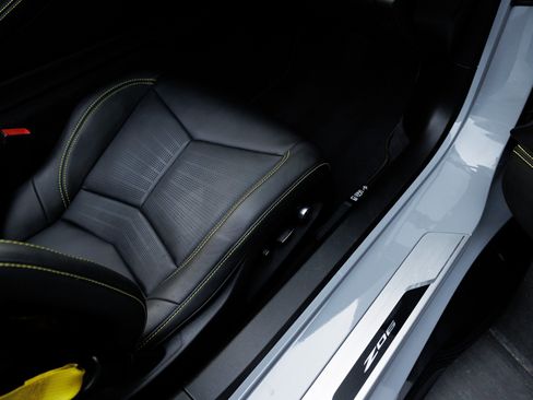 Used 2024 Chevrolet Corvette Z06 w/ Battery Protection Package image 35