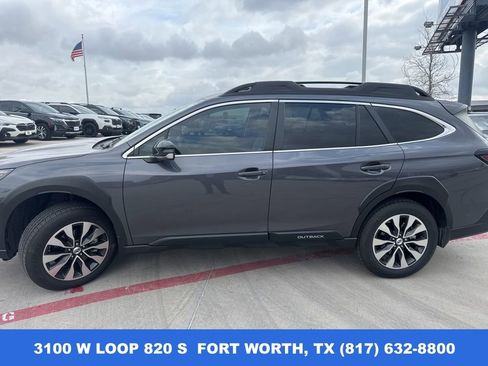 Used 2025 Subaru Outback Limited image 1