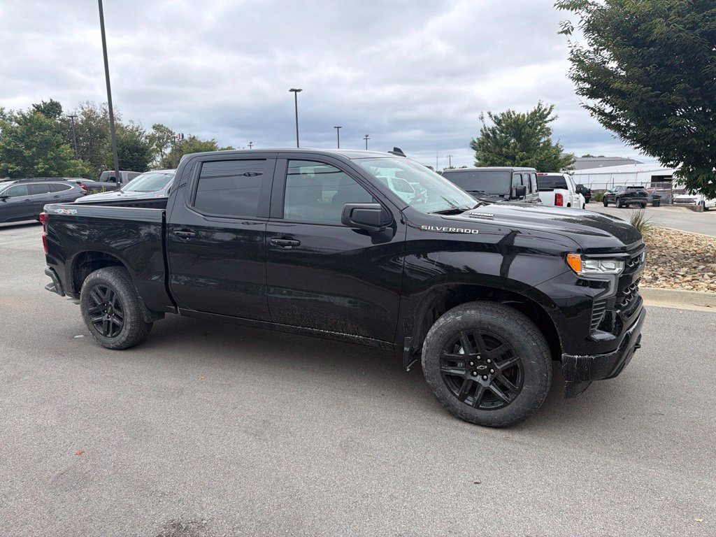 New 2026 Chevrolet Silverado 1500 RST w/ RST Select Package AWD/4WD image 2