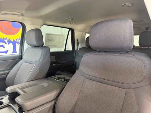 New 2027 Ford Expedition Max Active AWD/4WD image 9