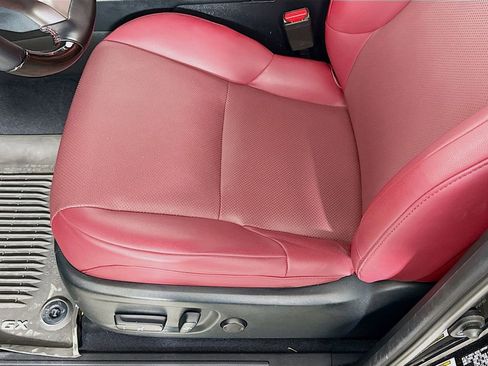 Certified 2023 Lexus GX 460 Premium w/ Premium Package image 20