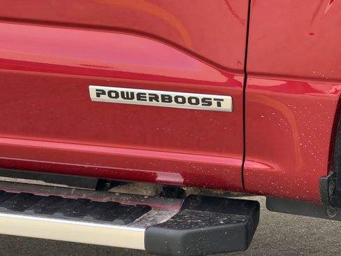 Certified 2025 Ford F150 XLT w/ Equipment Group 301A Standard AWD/4WD image 4