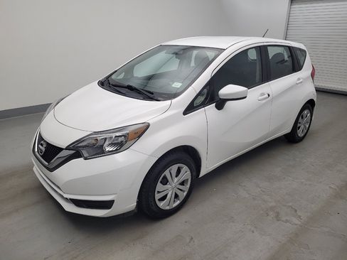 Used 2019 Nissan Versa Note SV FWD image 2