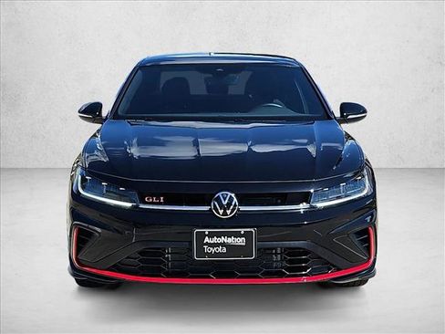 Used 2026 Volkswagen Jetta GLI Autobahn FWD image 2