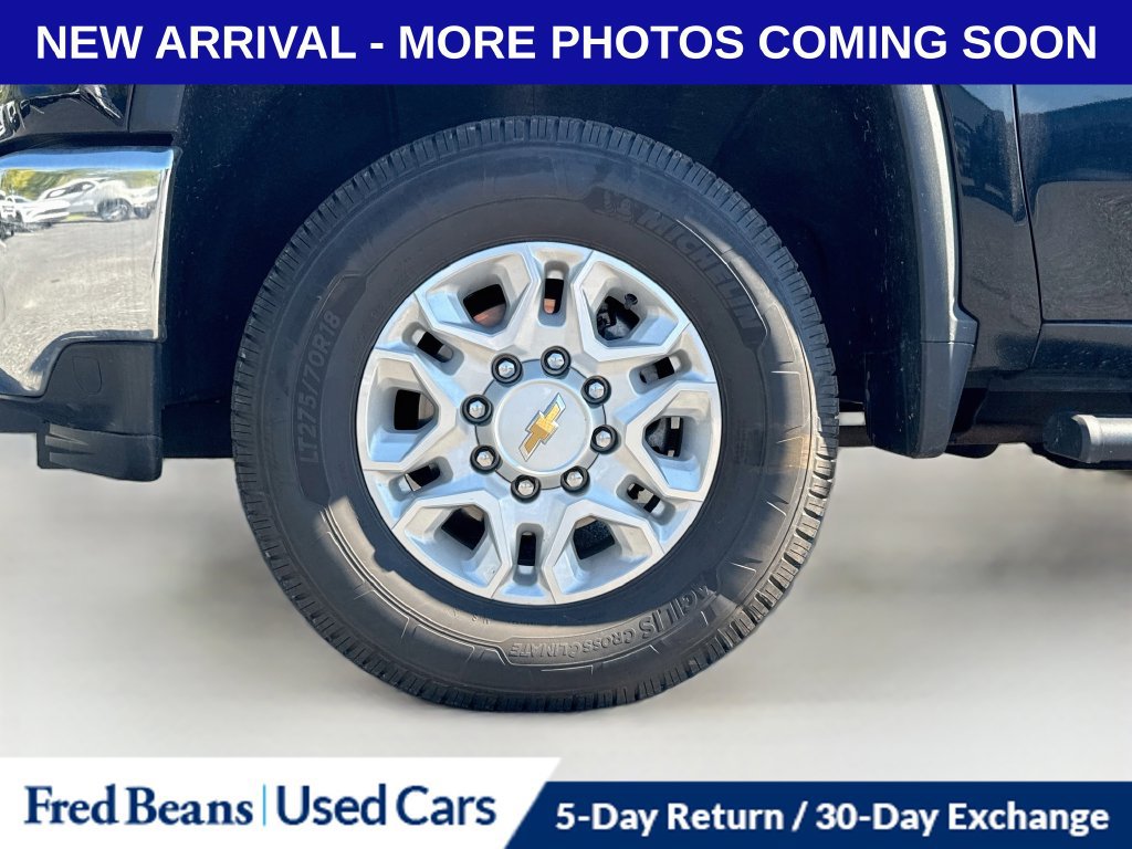 Used 2022 Chevrolet Silverado 3500 LT w/ Convenience Package AWD/4WD image 11