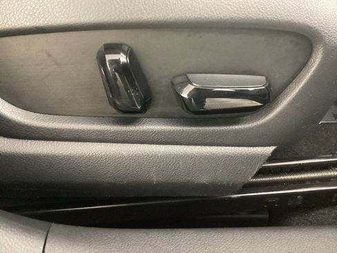 Used 2020 Lexus UX 250h image 9