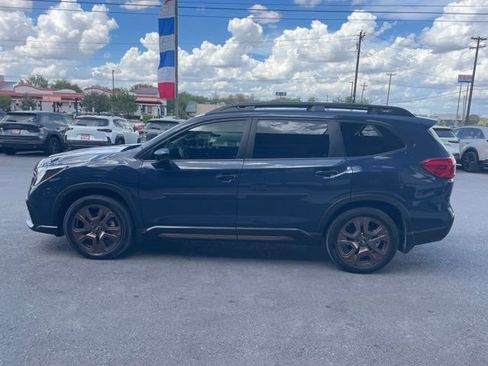 Used 2025 Subaru Ascent Bronze Edition AWD/4WD image 4