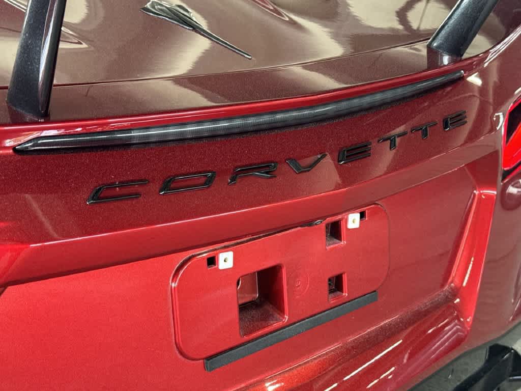 Used 2022 Chevrolet Corvette Stingray Premium Conv w/ Z51 Performance Package RWD image 11