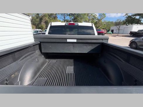 Used 2019 RAM 1500 Big Horn image 29