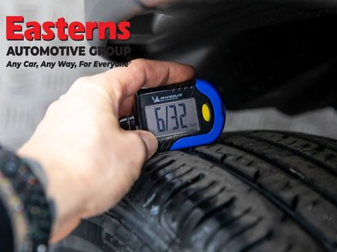Used 2023 Jeep Compass Trailhawk AWD/4WD image 30