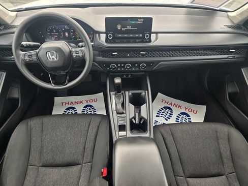 Used 2024 Honda Accord EX image 11