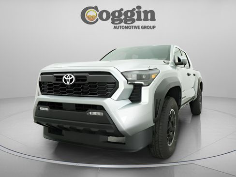 New 2025 Toyota Tacoma TRD Off-Road image 32