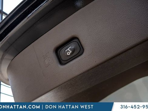 Used 2022 Lincoln Nautilus Reserve AWD/4WD image 33