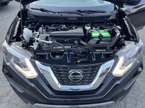 Used 2018 Nissan Rogue S AWD/4WD image 29