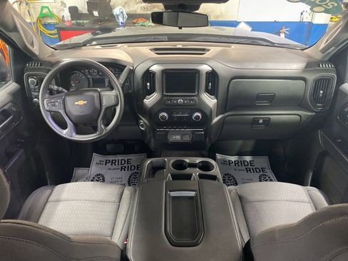 Certified 2022 Chevrolet Silverado 1500 Custom image 18